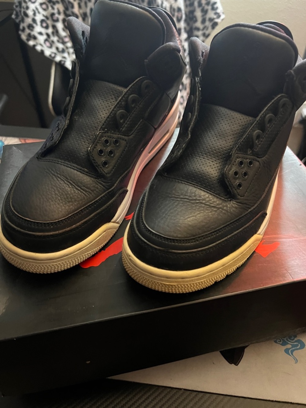 Jordan Black Retro 3
